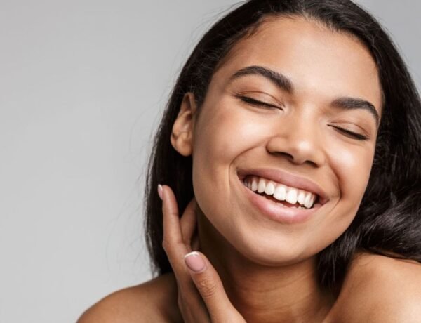 Achieve Clear and Glowing Skin with These 3 Secrets to Combat Oily Nose and Forehead Acne