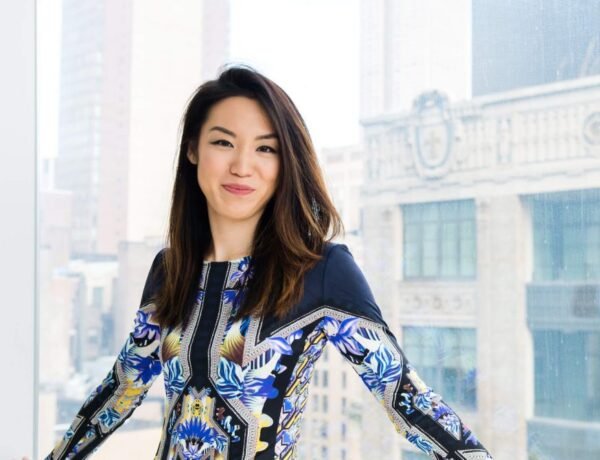 People Can Learn from Luisa Zhou How to Launch Online Businesses and Leave their Day Jobs