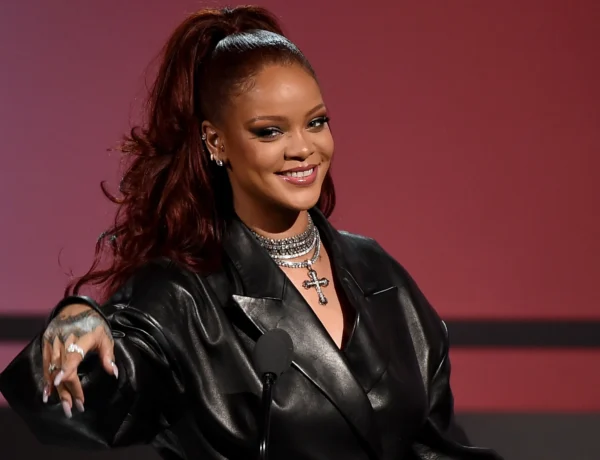 Rihanna Fashion Line Redefining Celebrity Entrepreneurship